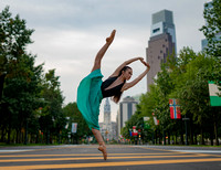 3 - Street Photo / Ballerina ( Gabriela Mesa )