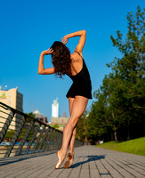11 - Street Photo / Ballerina ( Lillian DiPiazza )